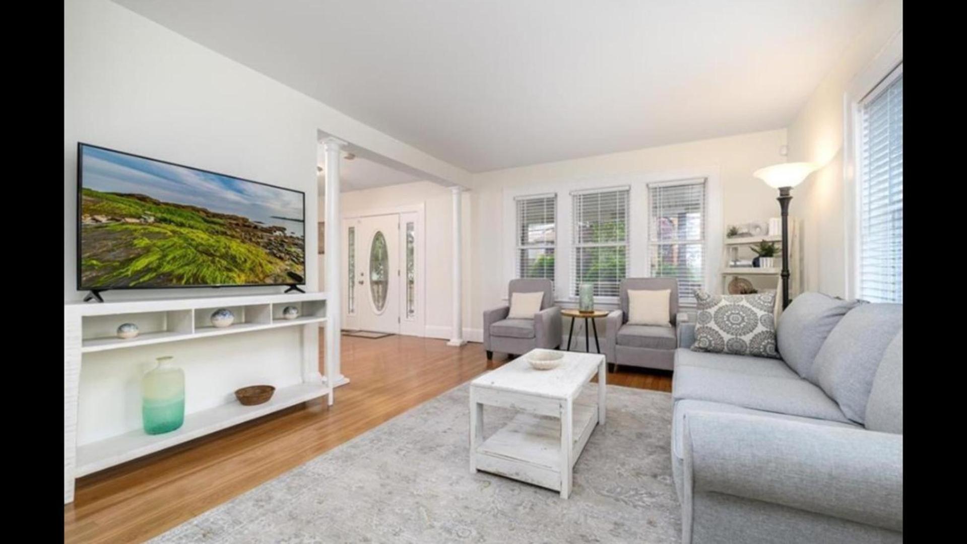 Black Rock Home - 4 Bed - Jacuzzi Bath - Beach Bridgeport Extérieur photo