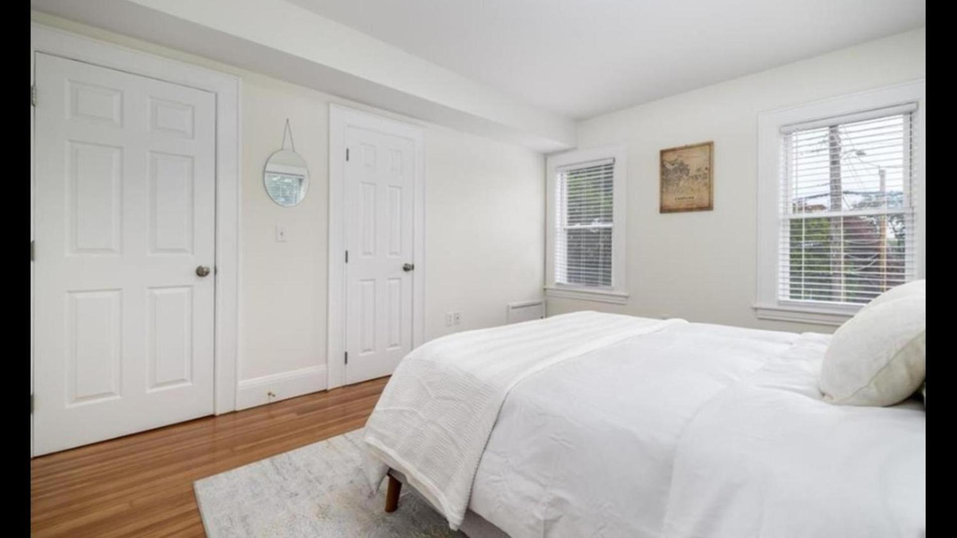 Black Rock Home - 4 Bed - Jacuzzi Bath - Beach Bridgeport Extérieur photo