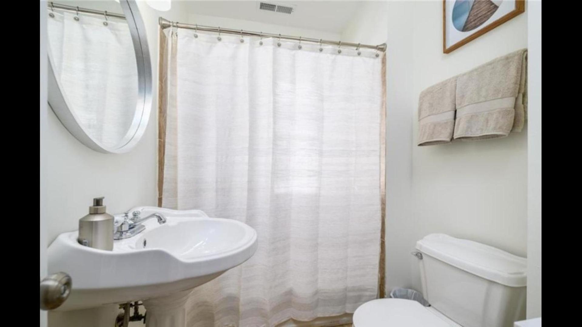 Black Rock Home - 4 Bed - Jacuzzi Bath - Beach Bridgeport Extérieur photo